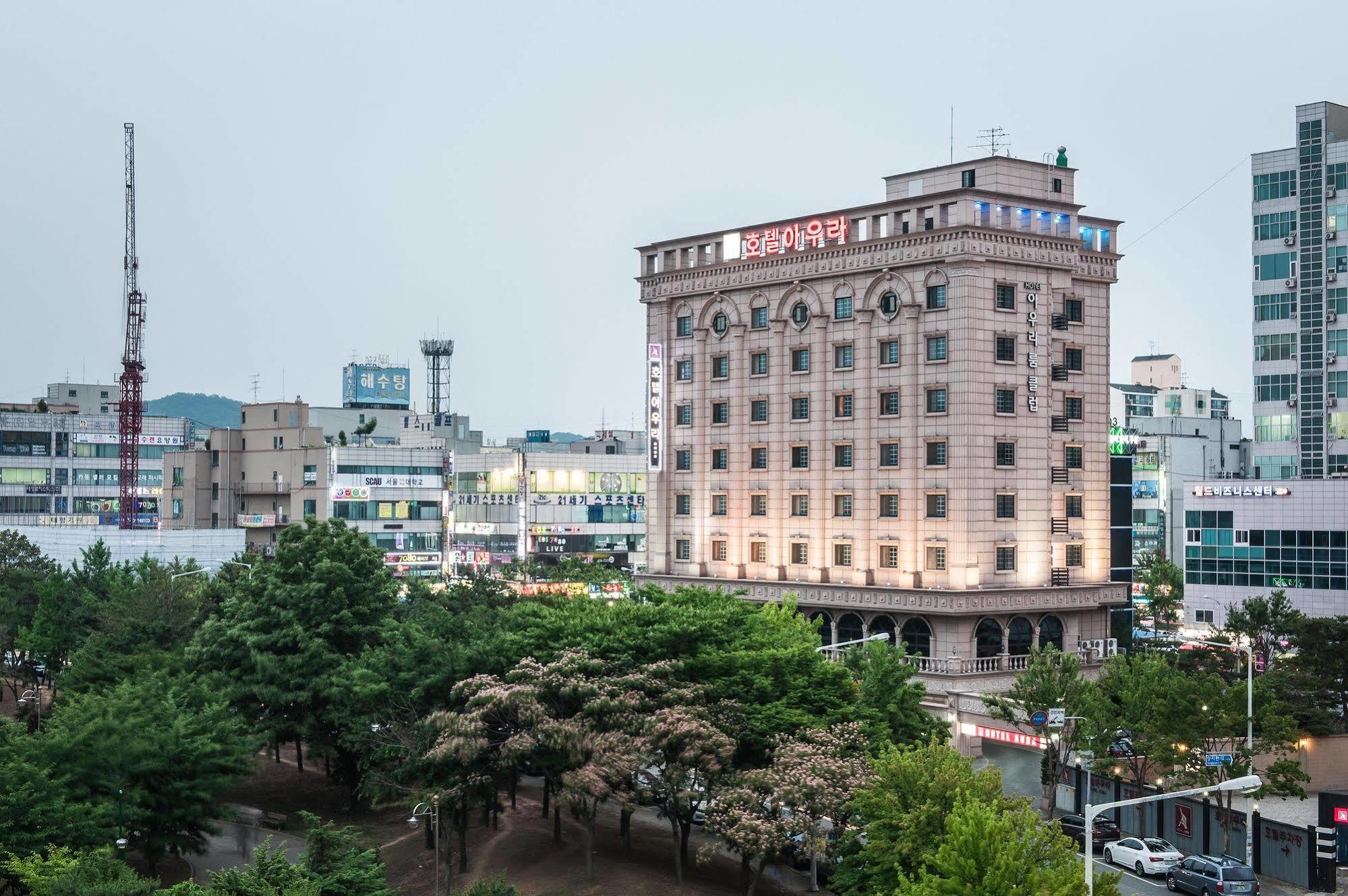 Aura Hotel Ansan Exterior photo